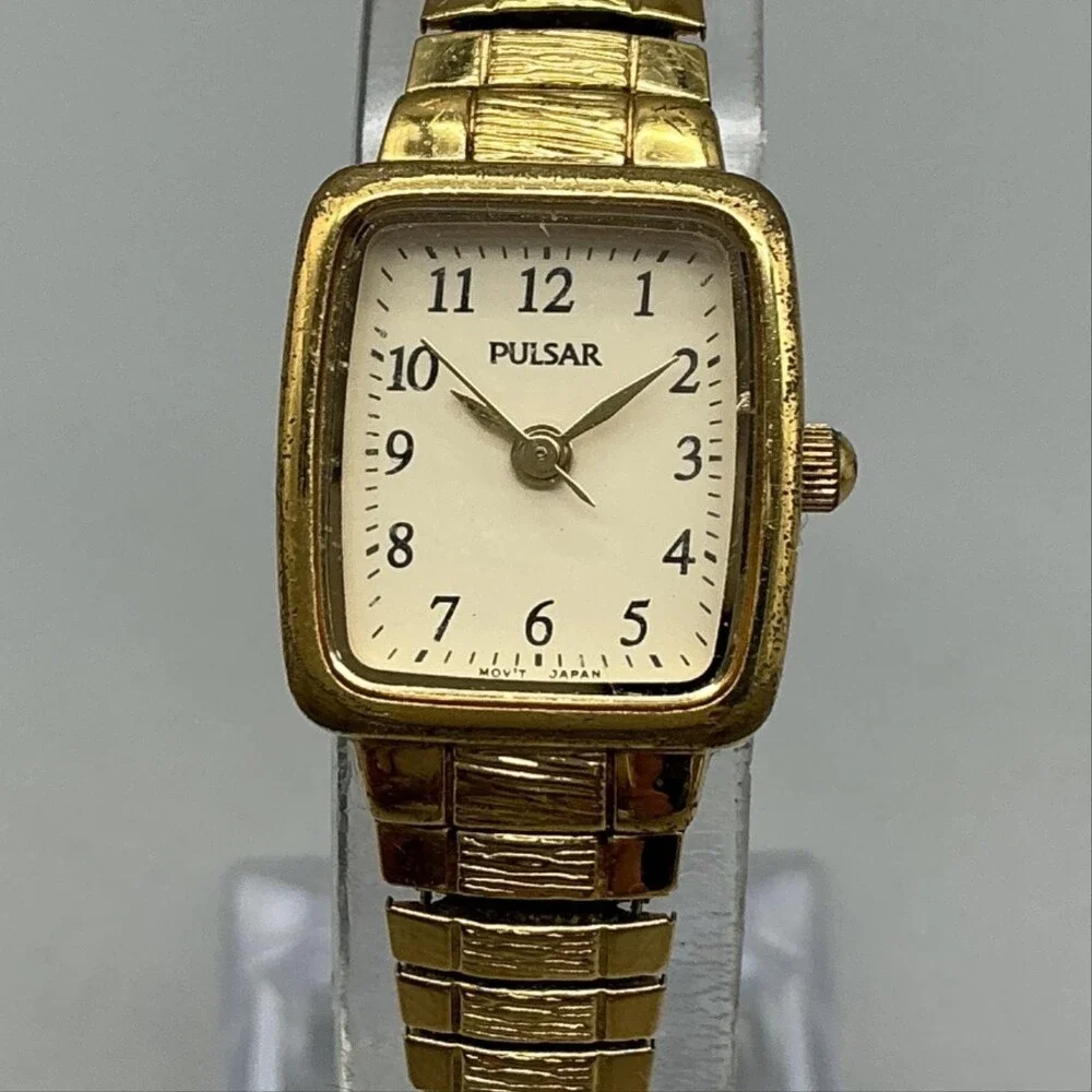 Vintage Pulsar Womens Watch 17mm Cream Dial Gold Tone V811-X055 New Battery